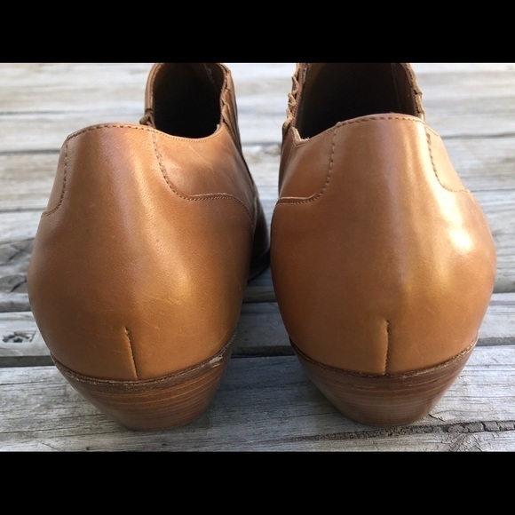 NWT Vince leather pointed toe low ankle boot 9.5 - Picture 6 of 6